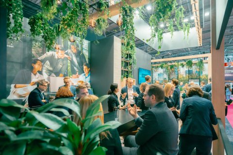 Visitors walking through the exhibition hall at EXPO REAL.
