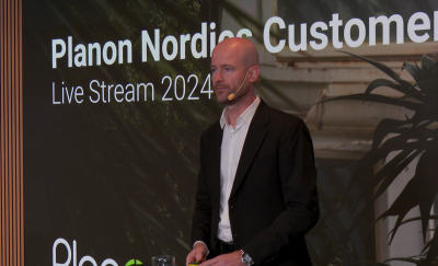 Redney presenting at the Nordics Customer Livestream Event