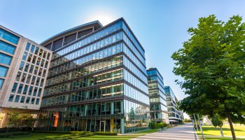 Office buildings managed with integrated sustainability solution
