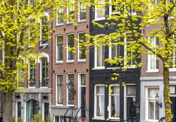 Canal buildings in Amsterdam 